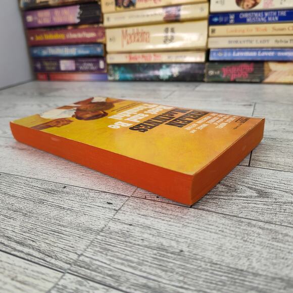 Rest and Be Thankful by Helen MacInnes 1949 Fawcett Crest Paperback Romance PB - Picture 8 of 11